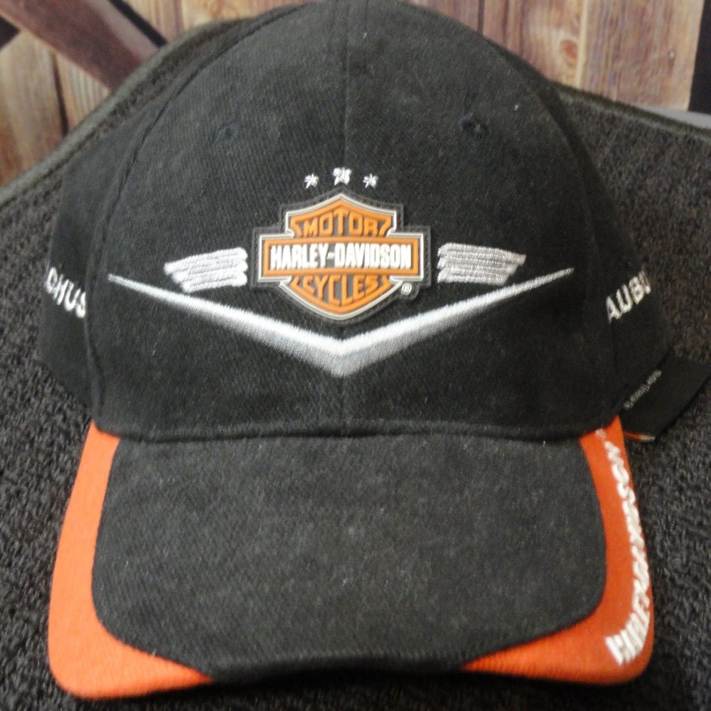 Harley Davidson Auburn MA Embroidered~3D patch Baseball hat~adjustable~Nice~